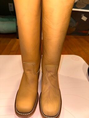 FRYE CAMPUS 14L BOOTS BANANA SIZE 10